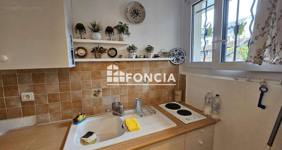 Appartement à AUBERVILLIERS