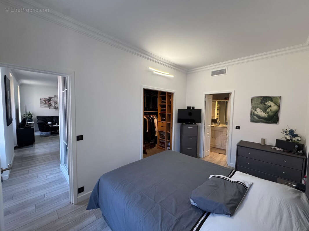 Appartement à BEAUSOLEIL