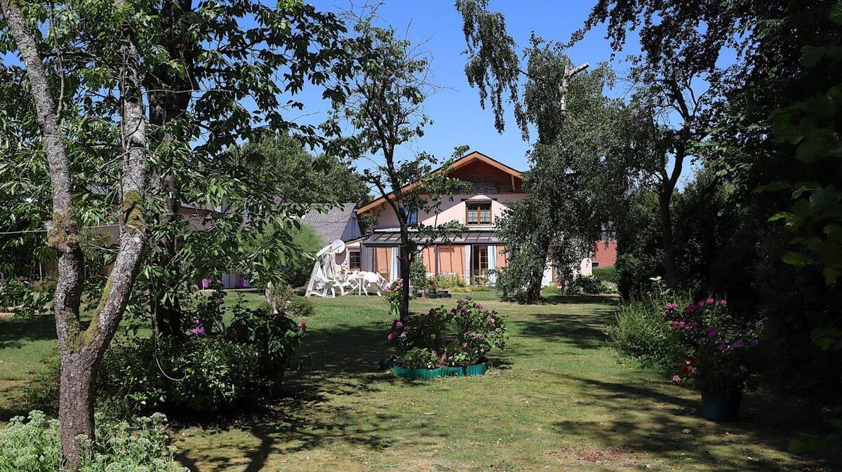 Maison à FOURMIES