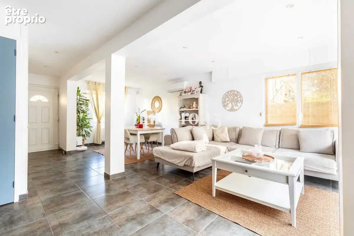 Maison 6 pièces 160 m² à vendre à Villenave-D'ornon (33140) - photo 2