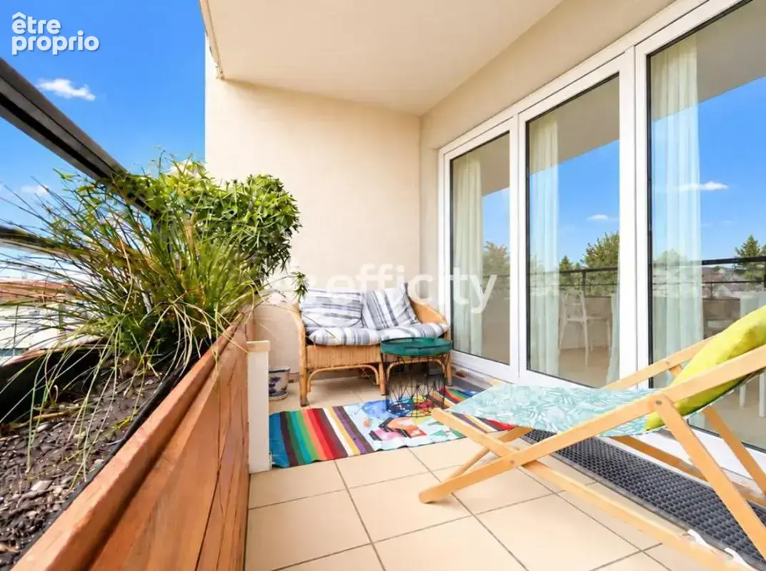 Appartement à CHATILLON