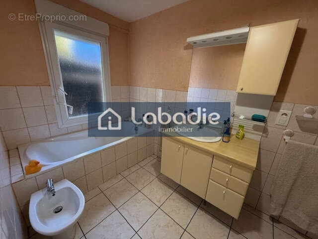 Maison 5 pièces, 124m2 terrain de 2619m2. - photo 8