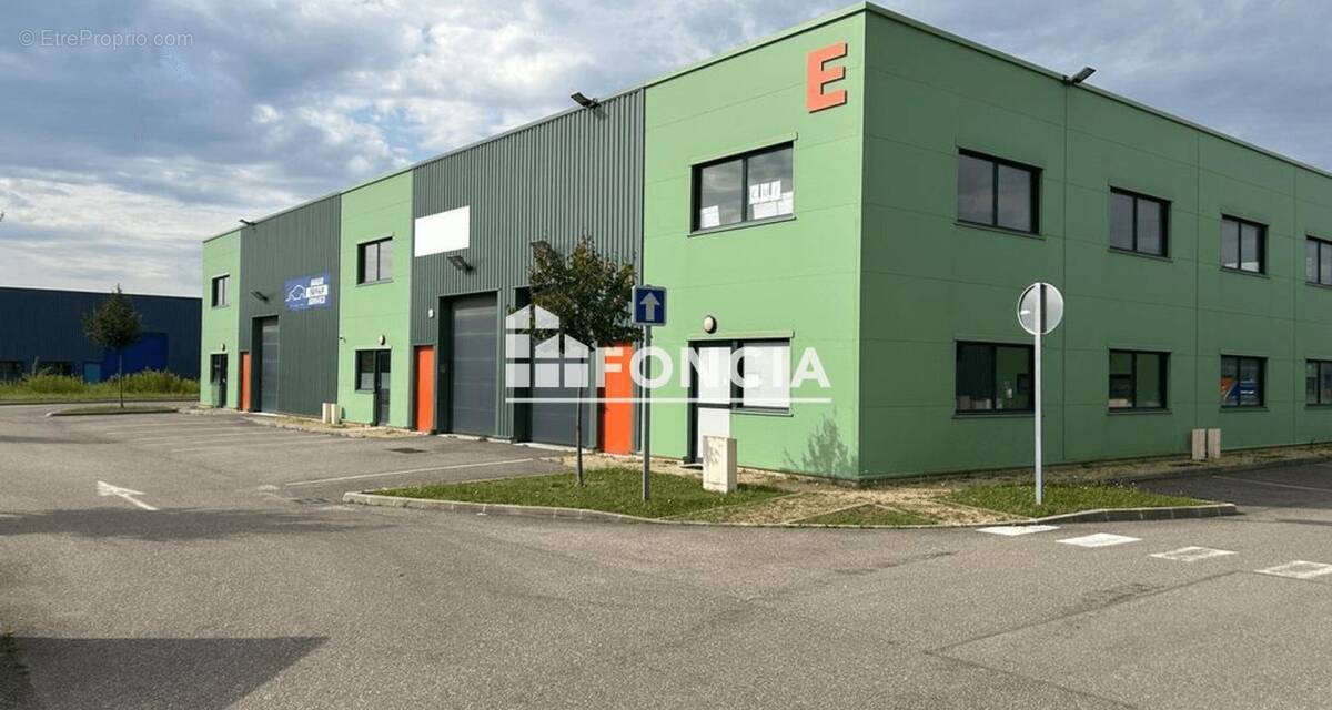 Commerce à CIVRIEUX