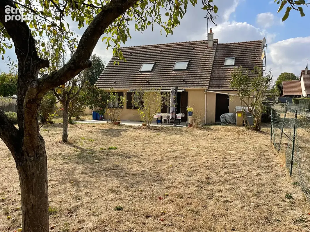 Maison 7 pièce(s) 140 m2  2 mn ETAMPES - photo 3