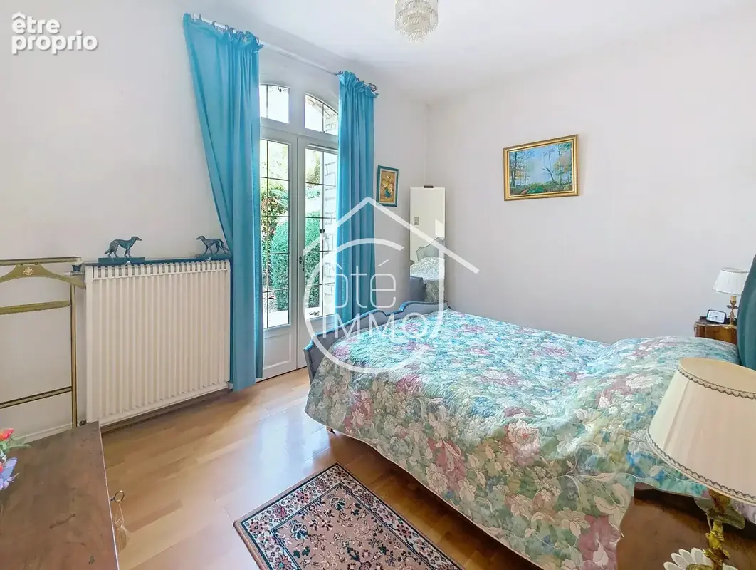 BERGERAC : Maison familiale de 204m² au cœur d'un parc arboré avec étang clos - photo 7