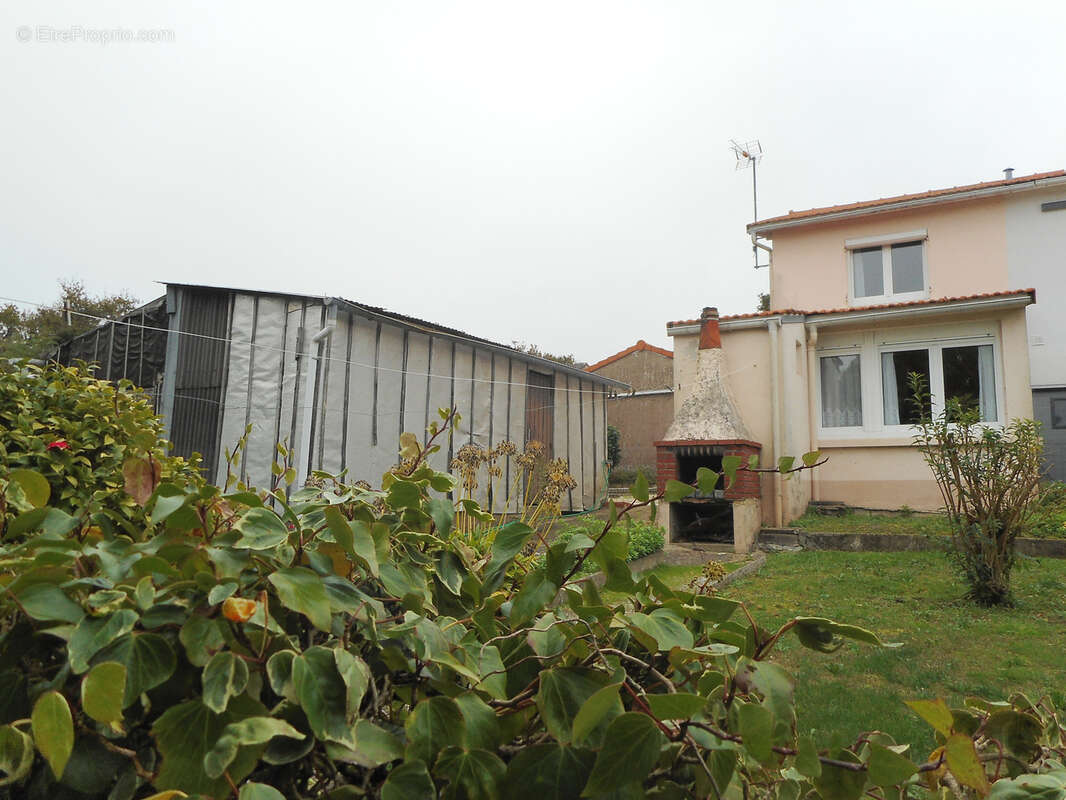 Maison à SAINT-MICHEL-CHEF-CHEF