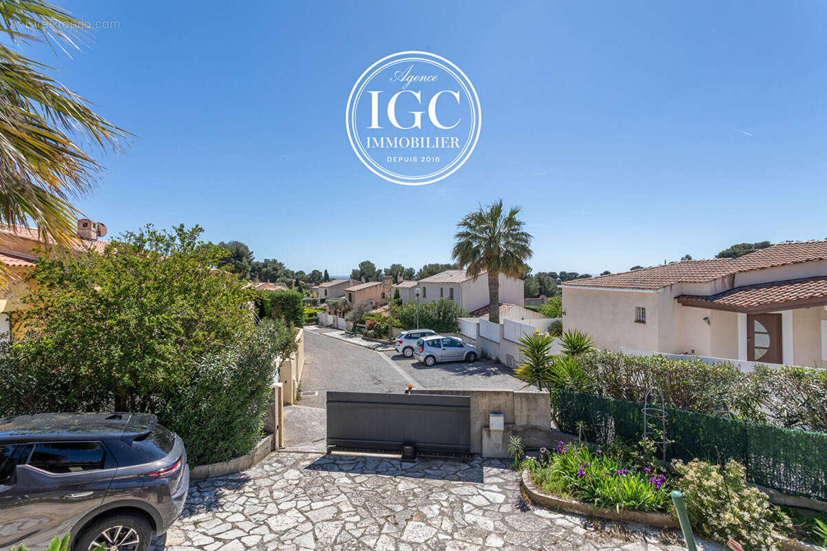 Maison à CARRY-LE-ROUET