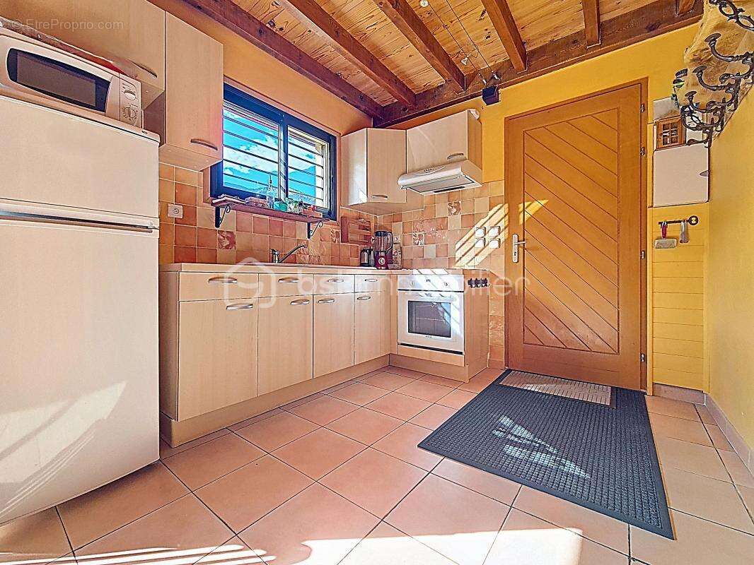 Maison à FONTPEDROUSE