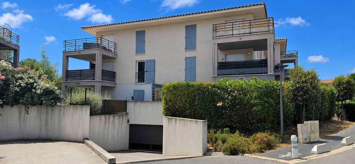 Appartement Roquebrune sur argens - Var - photo 2