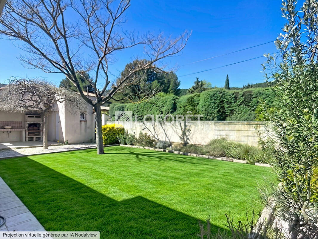 Maison à CUGES-LES-PINS