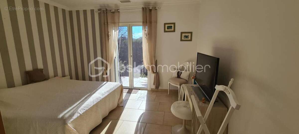 Maison à SAINT-THEODORIT