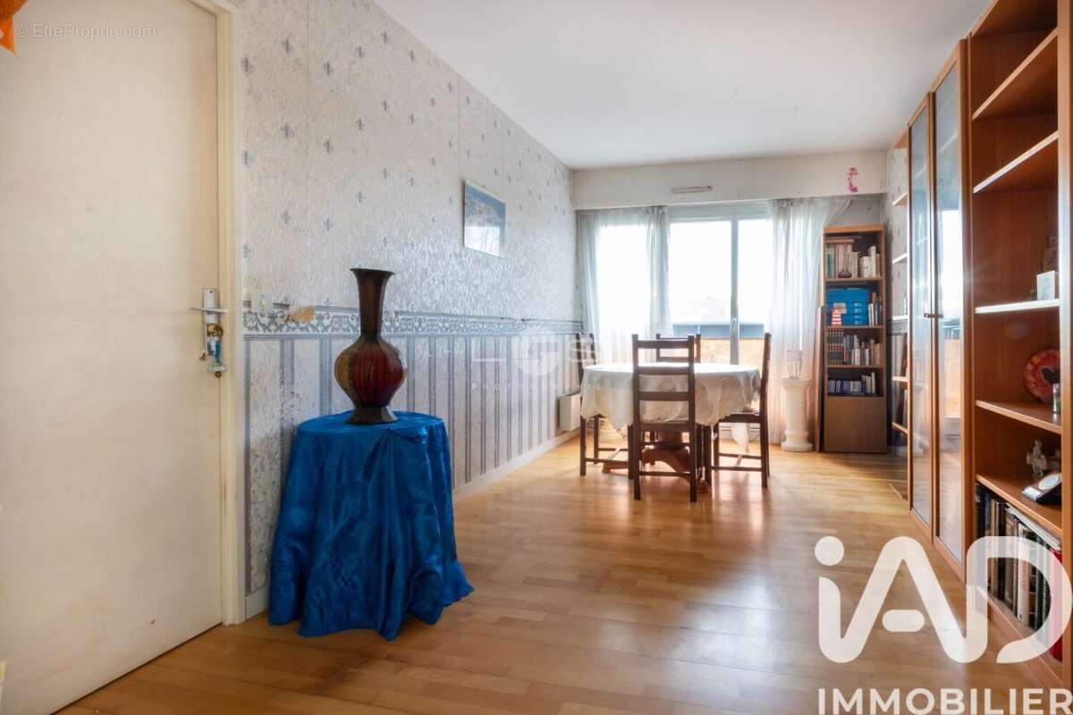 Photo 4 - Appartement à ROISSY-EN-BRIE