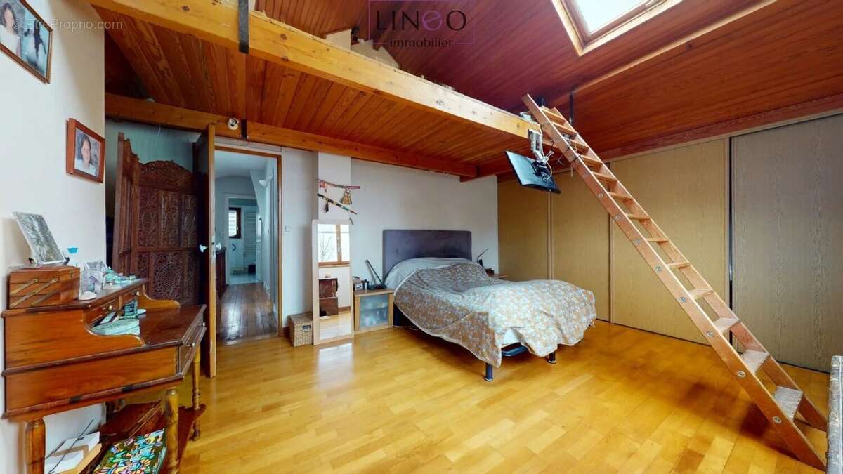 Maison à CHOISY-LE-ROI