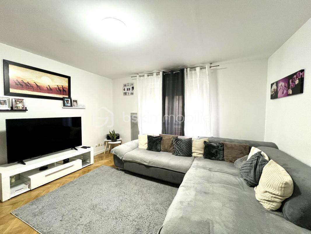 Appartement à LIMEIL-BREVANNES