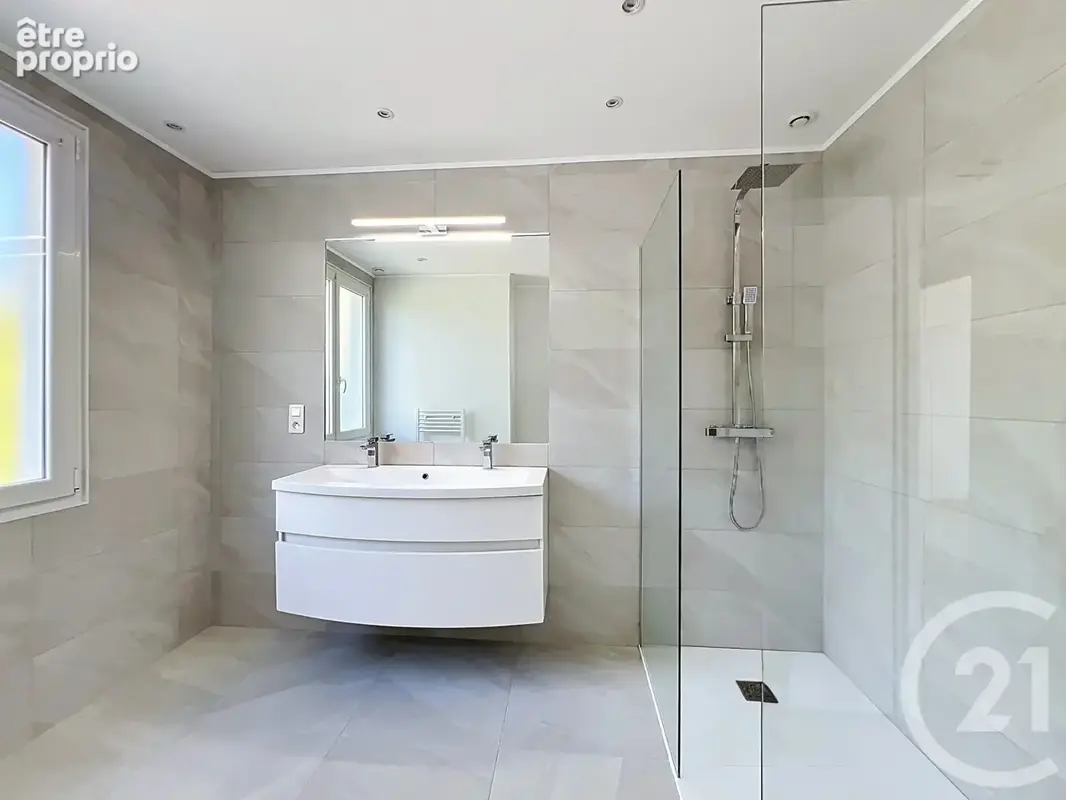 Maison 6 pièces 147 m² à vendre à Mandelieu-La-Napoule (06210) - photo 10