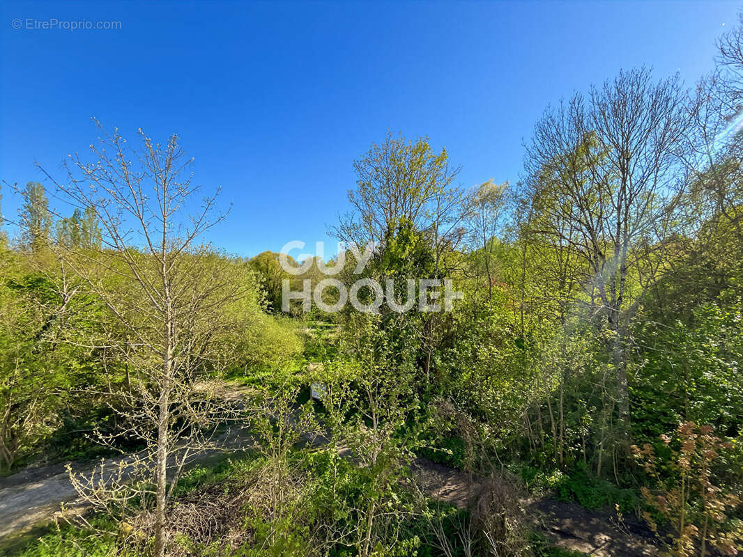 Appartement à FONTENAY-TRESIGNY