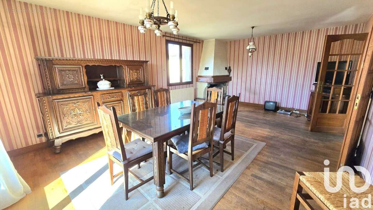 Photo 2 - Maison à COURPIERE