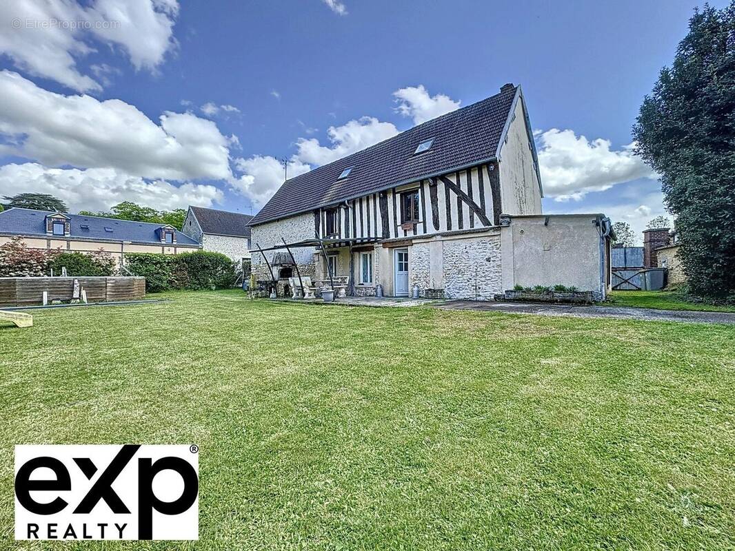 Maison à PACY-SUR-EURE