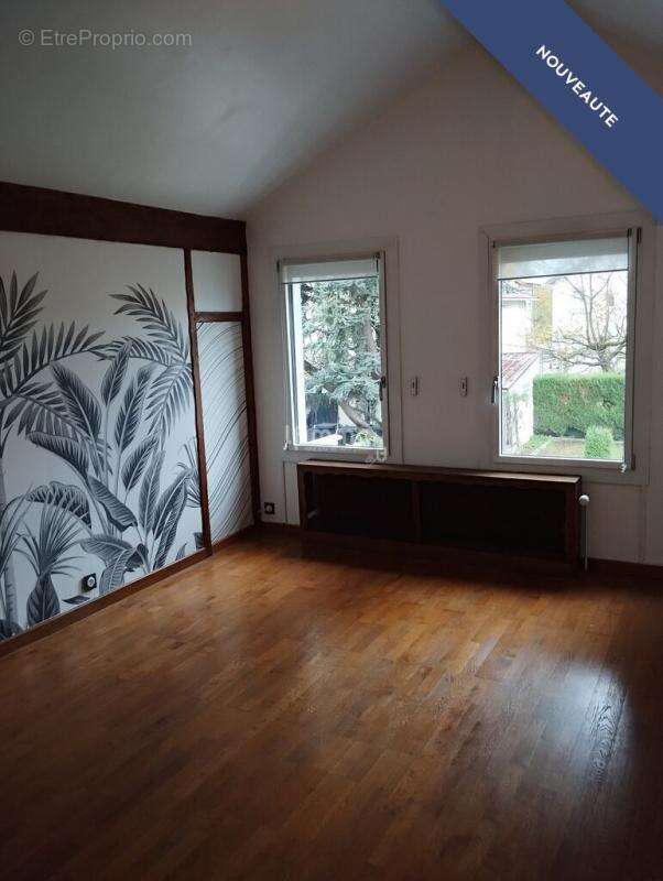 Maison à LIVRY-GARGAN