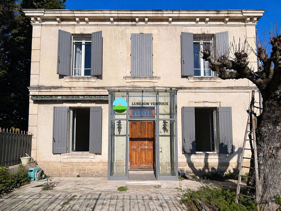 Maison à MONTEUX