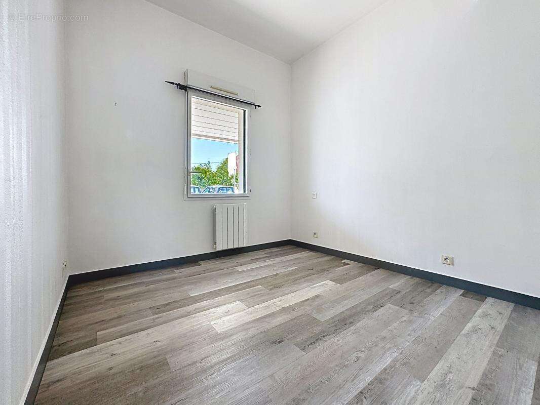 Appartement À Vendre - photo 8