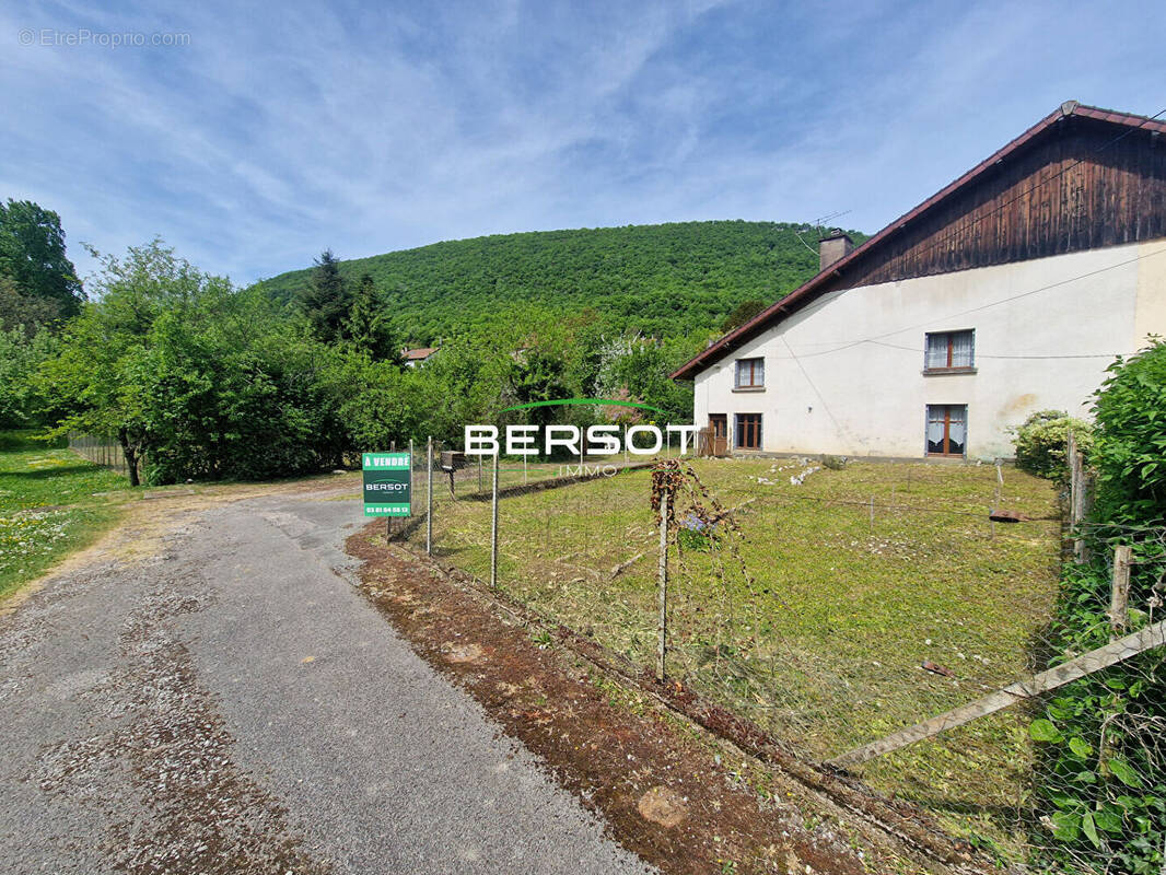 Maison à LAISSEY