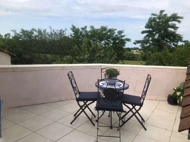 Maison à BUSSIERE-BADIL