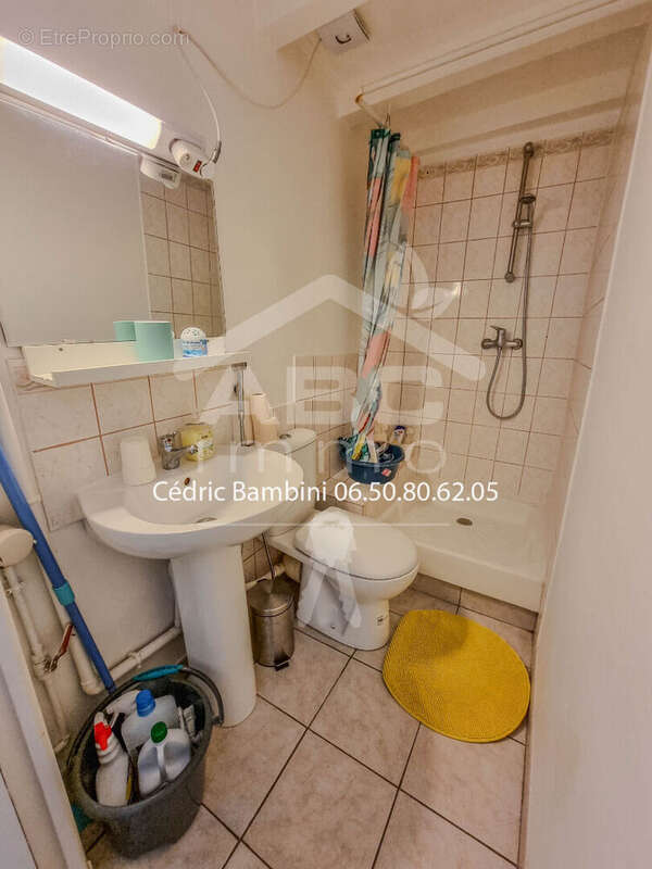 Appartement à VARAGES