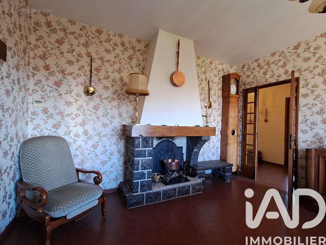 Maison 195 m² à Villedaigne  - photo 4