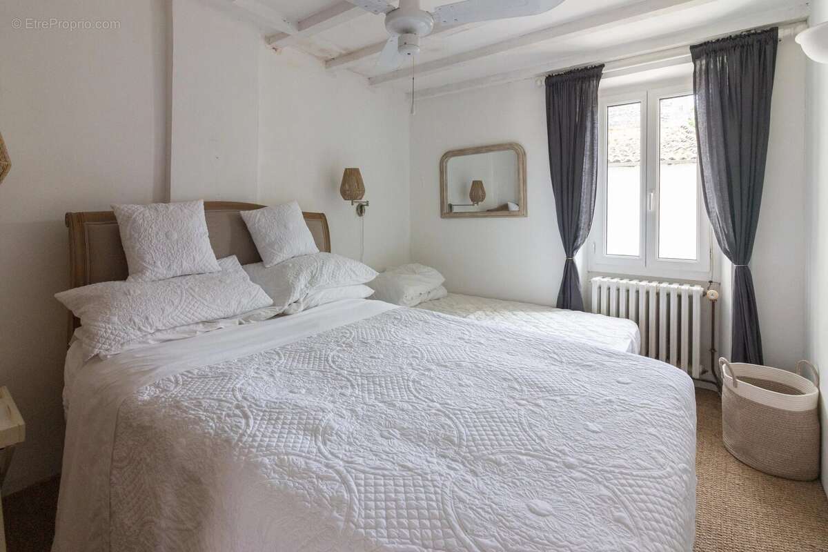 Charmante maison de village avec piscine et dépendance - photo 10
