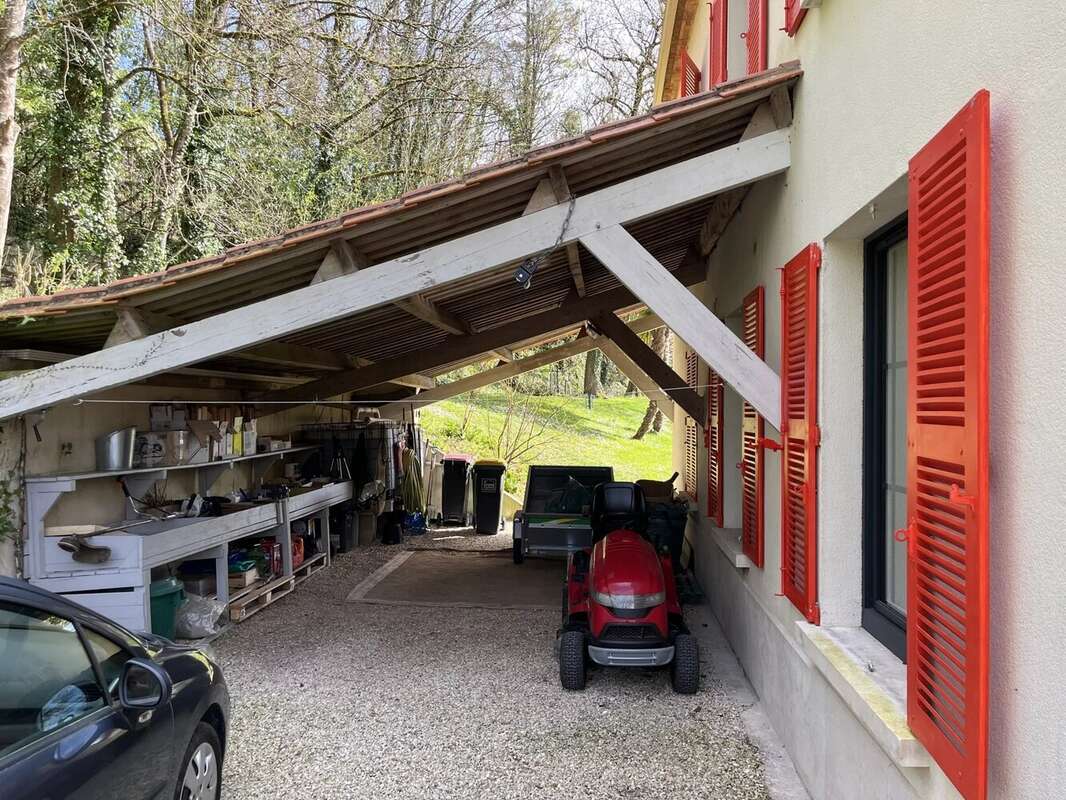 Maison à VOEUIL-ET-GIGET