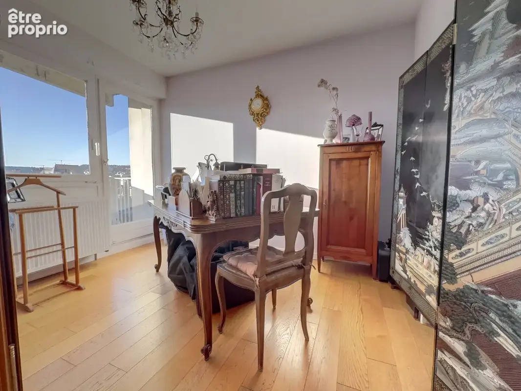 Nancy / gare f5 de 130m2 avec terrasse + balcon + ascenseur + 2 parkings sous-sol + cave - photo 8