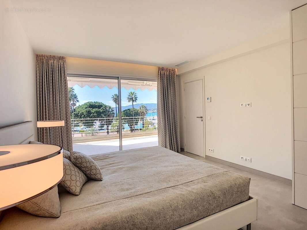 Appartement vue mer Cannes Croisette - photo 4