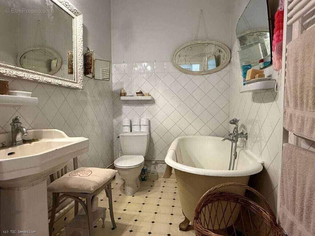 Maison à COUHE