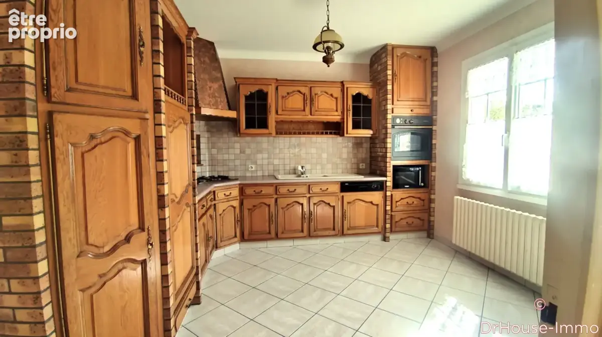 Maison 134 m² à Saint-Dolay  - photo 4
