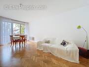 Photo 1 - Appartement à LES LILAS