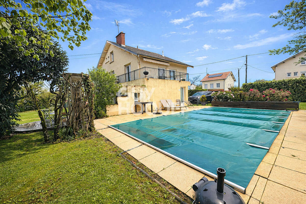 Maison à BOURG-EN-BRESSE