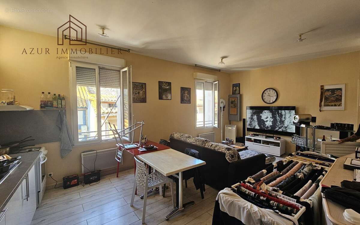 Appartement à LESPIGNAN