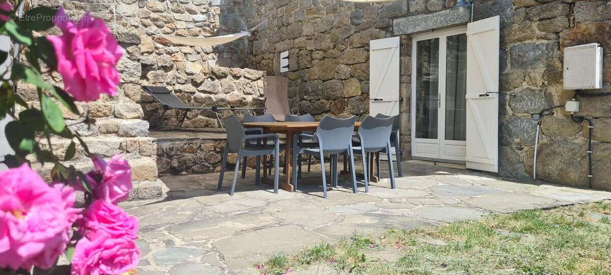 Deux maisons de caractère, vue imprenable et calme absolu - photo 23