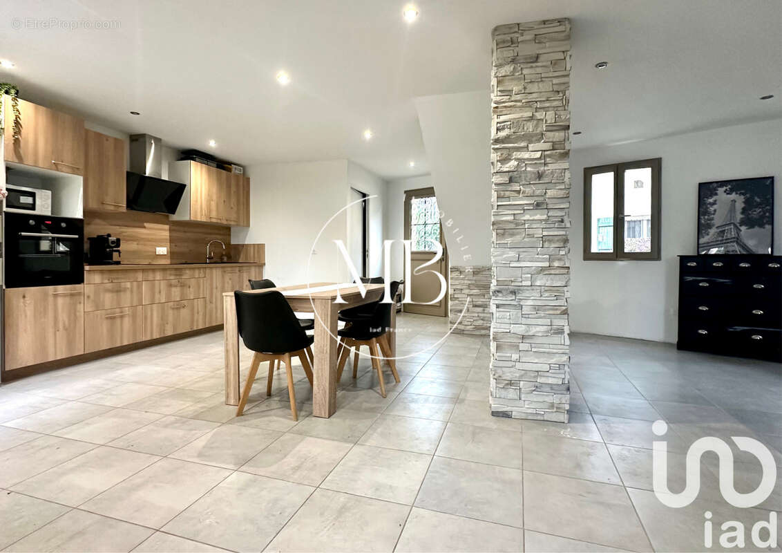 Photo 1 - Maison à ASNIERES-SUR-OISE