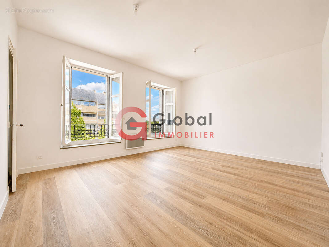 Appartement à FONTENAY-LE-COMTE