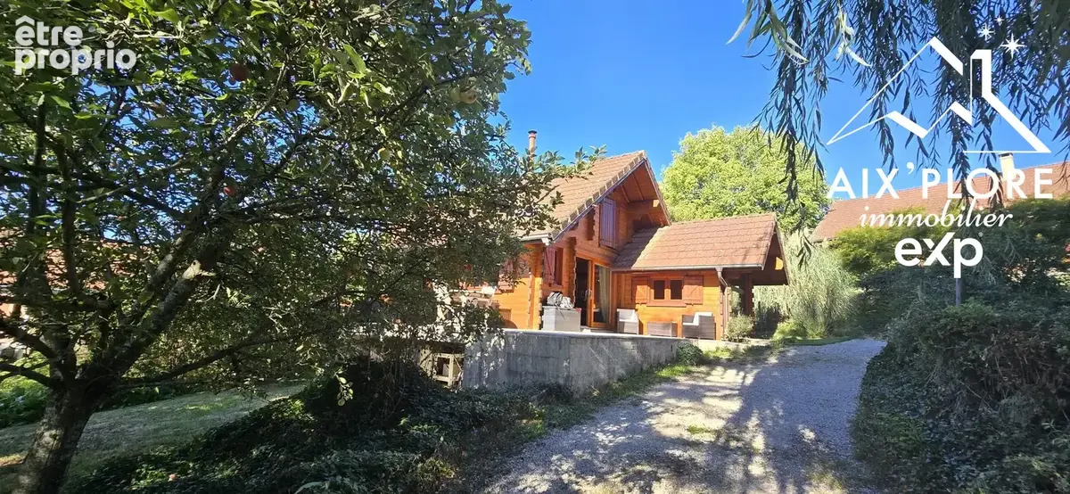 Maison à PRIAY