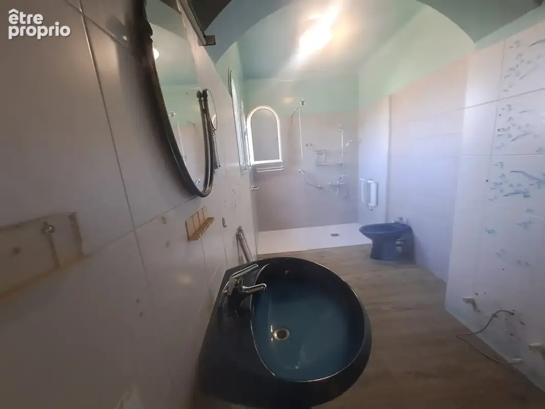 Grande maison familiale avec 2 pièces indépendant, garage et ascenseur - photo 18