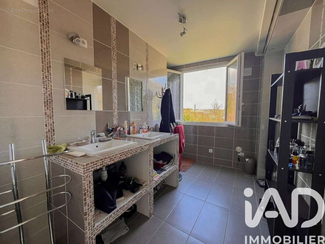 Photo 9 - Maison à BONNIERES-SUR-SEINE