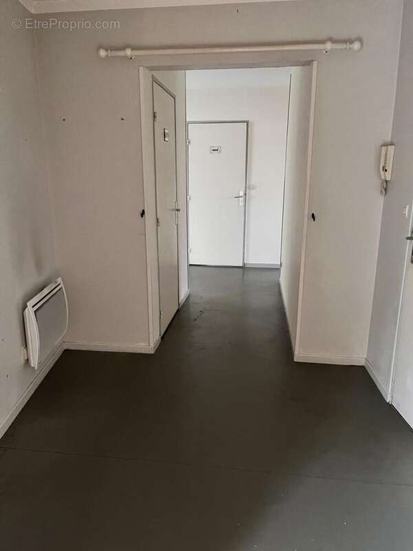 Appartement 82 m² à Dizy  - photo 9