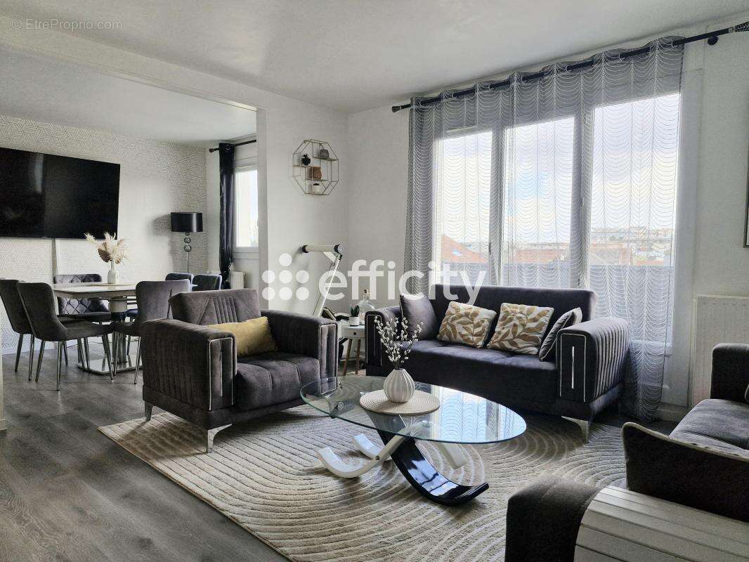 Appartement à BONDY