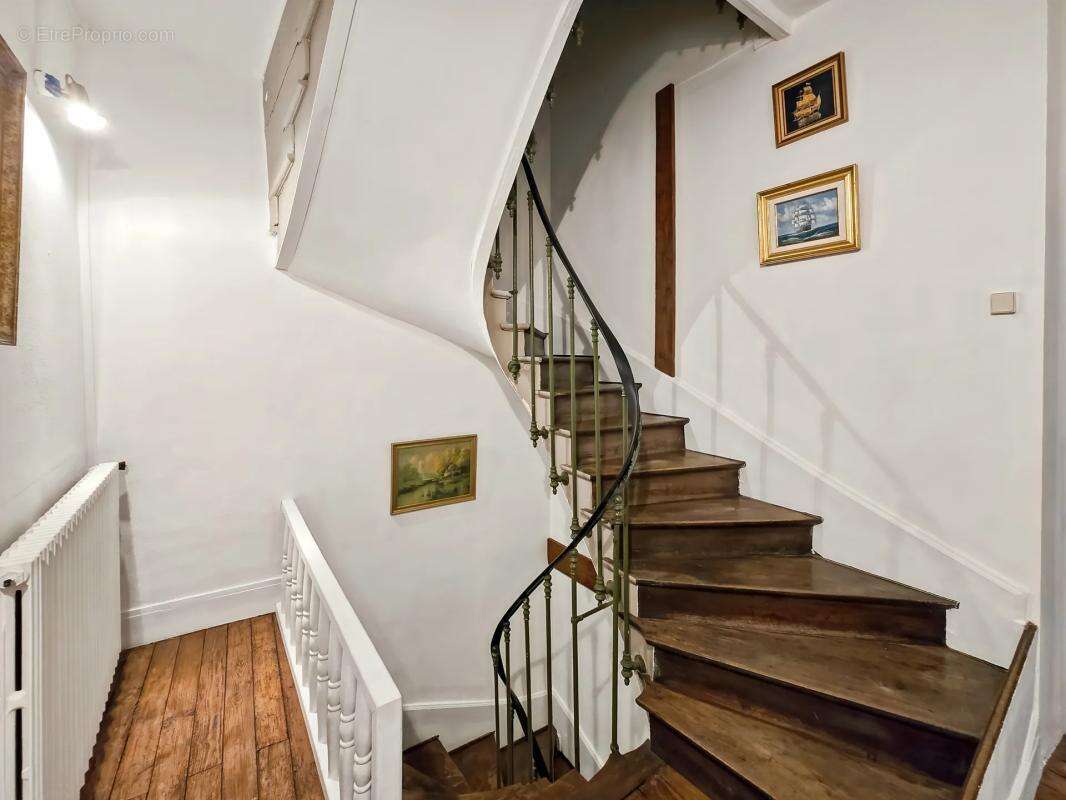 Maison à CHATILLON-EN-BAZOIS