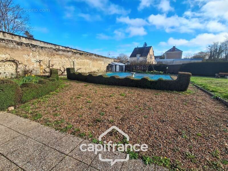Maison à RUILLE-SUR-LOIR