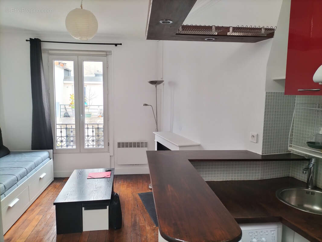 Appartement à PARIS-20E