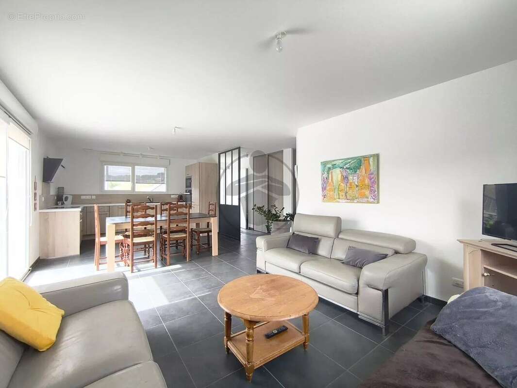 Maison à BAUME-LES-DAMES